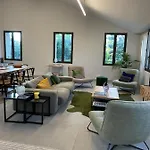 Les Orangers Apartment